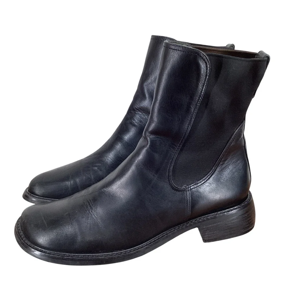 Donald J Pliner Chelsea Autumn style Boots Men's US 9 M Black‎ Leather